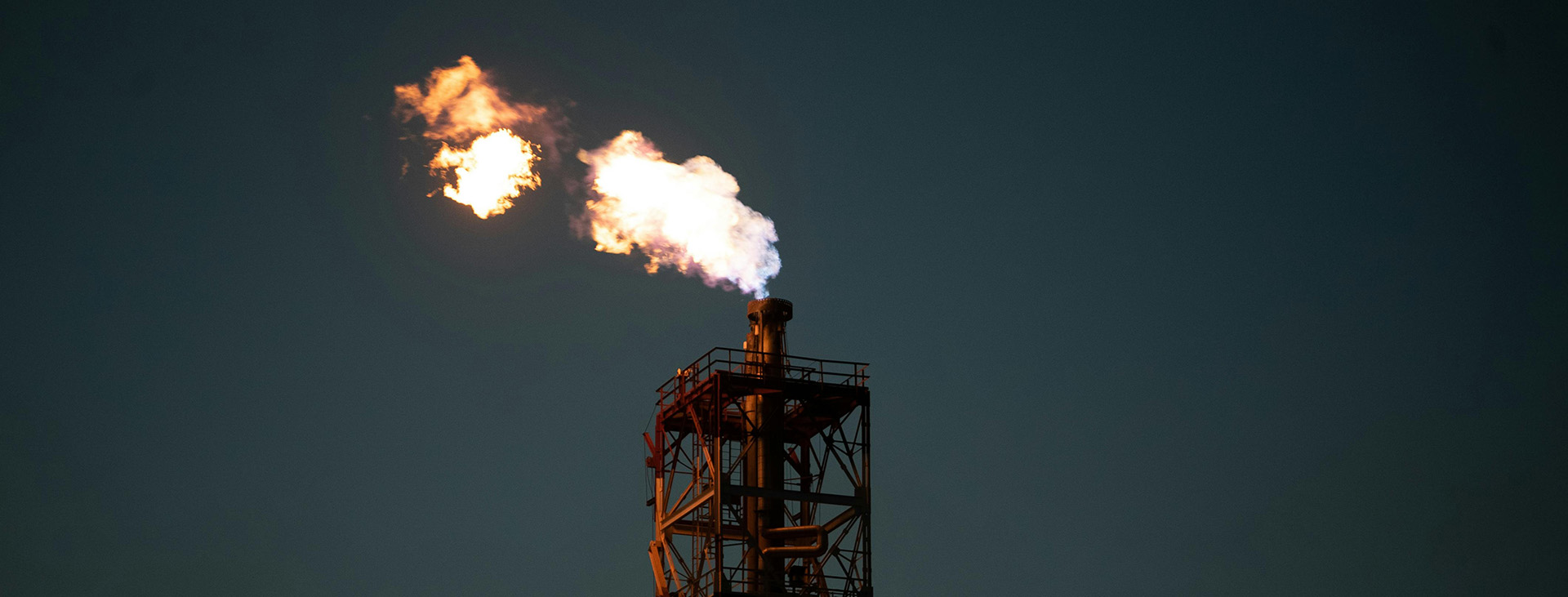 Coalizão Energia Limpa lança o Relatório Regressão Energética na Câmara dos Deputados: ‘a expansão do gás fóssil compromete transição elétrica e justiça climática no Brasil